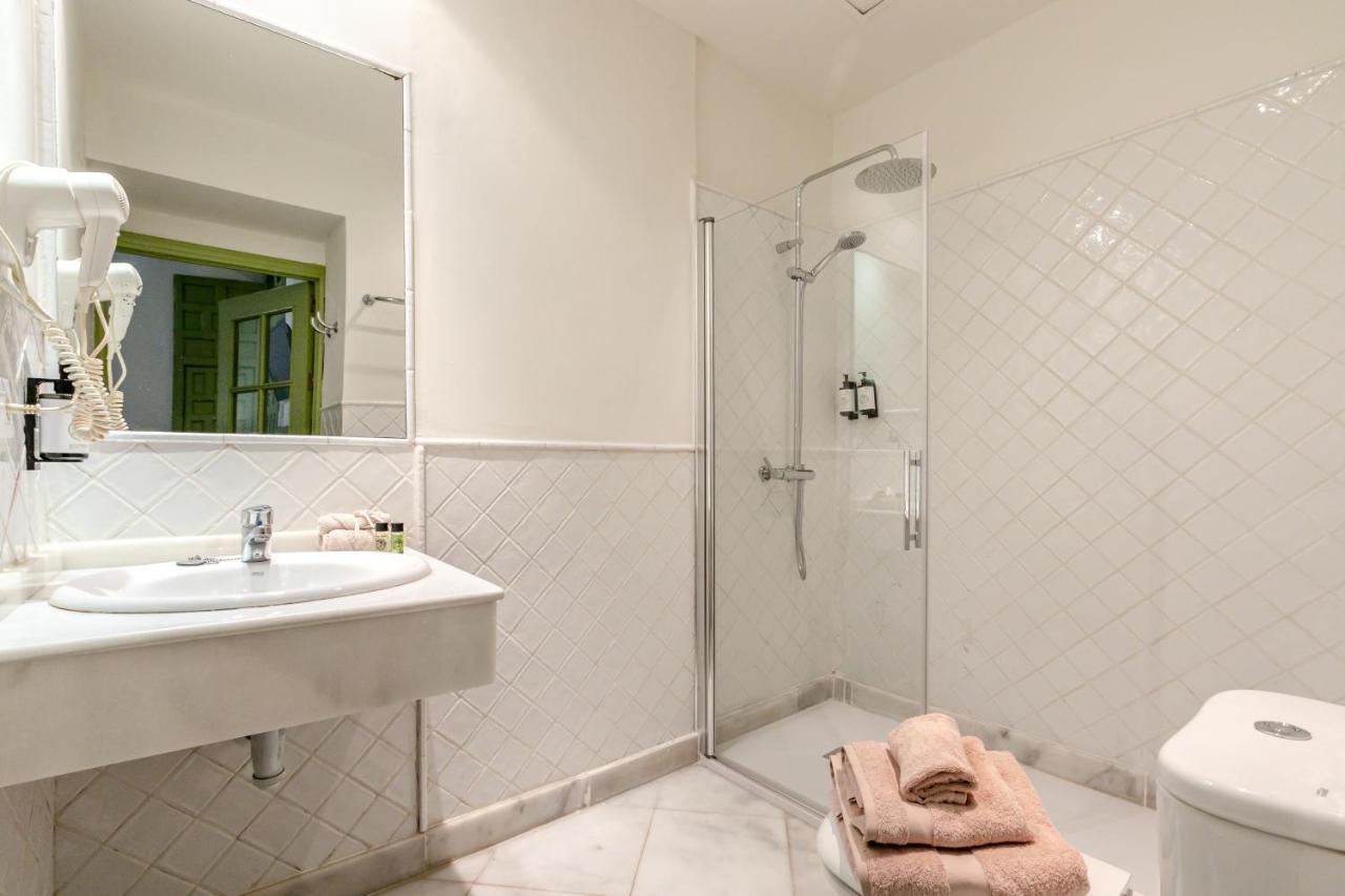 Hotel Nuea Giralda Sewilla Zewnętrze zdjęcie