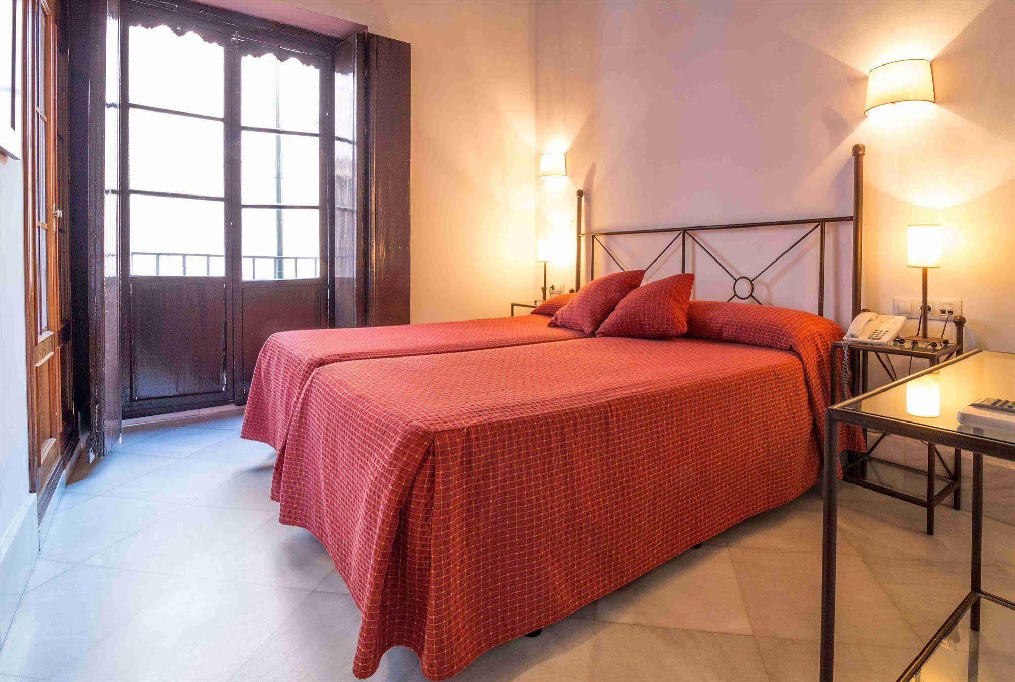 Hotel Nuea Giralda Sewilla Zewnętrze zdjęcie