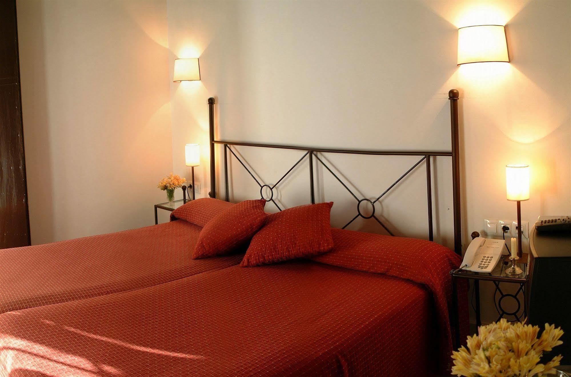 Hotel Nuea Giralda Sewilla Zewnętrze zdjęcie